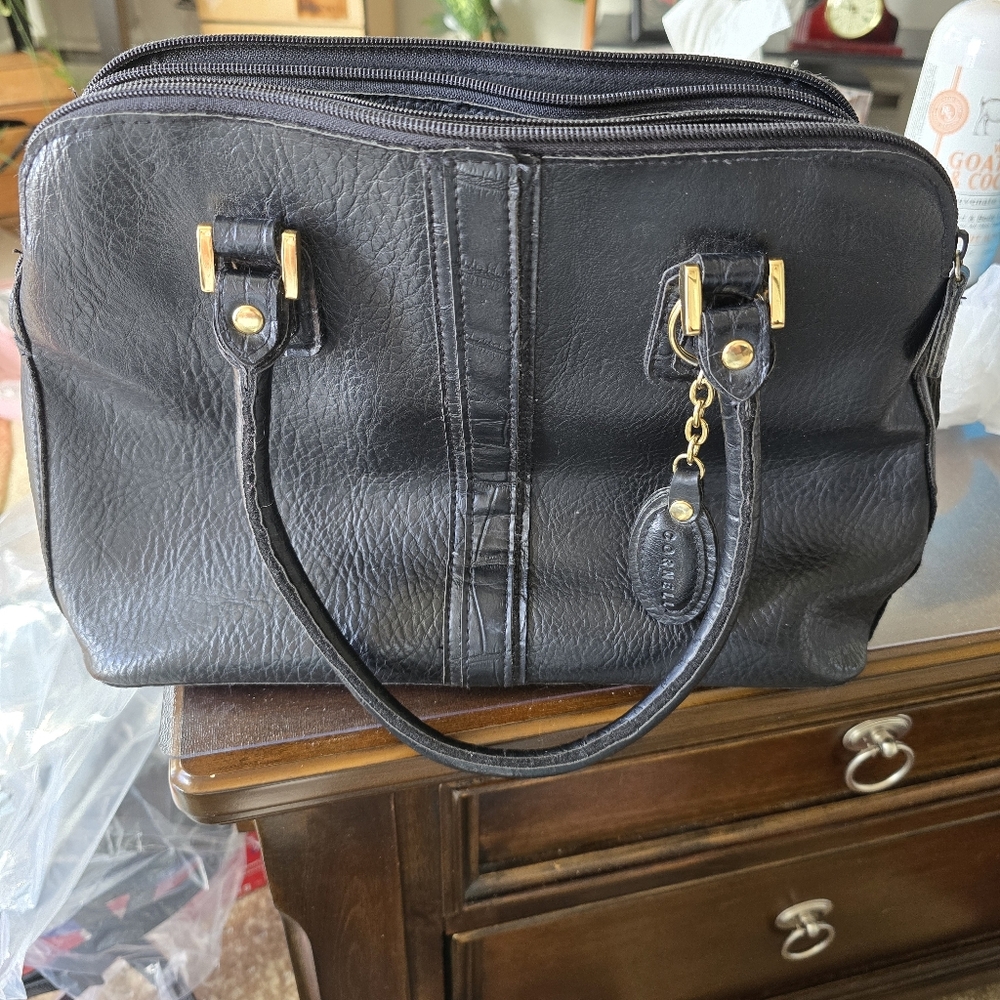 Very Nice Black Leather Handbag 13"×9"×4"